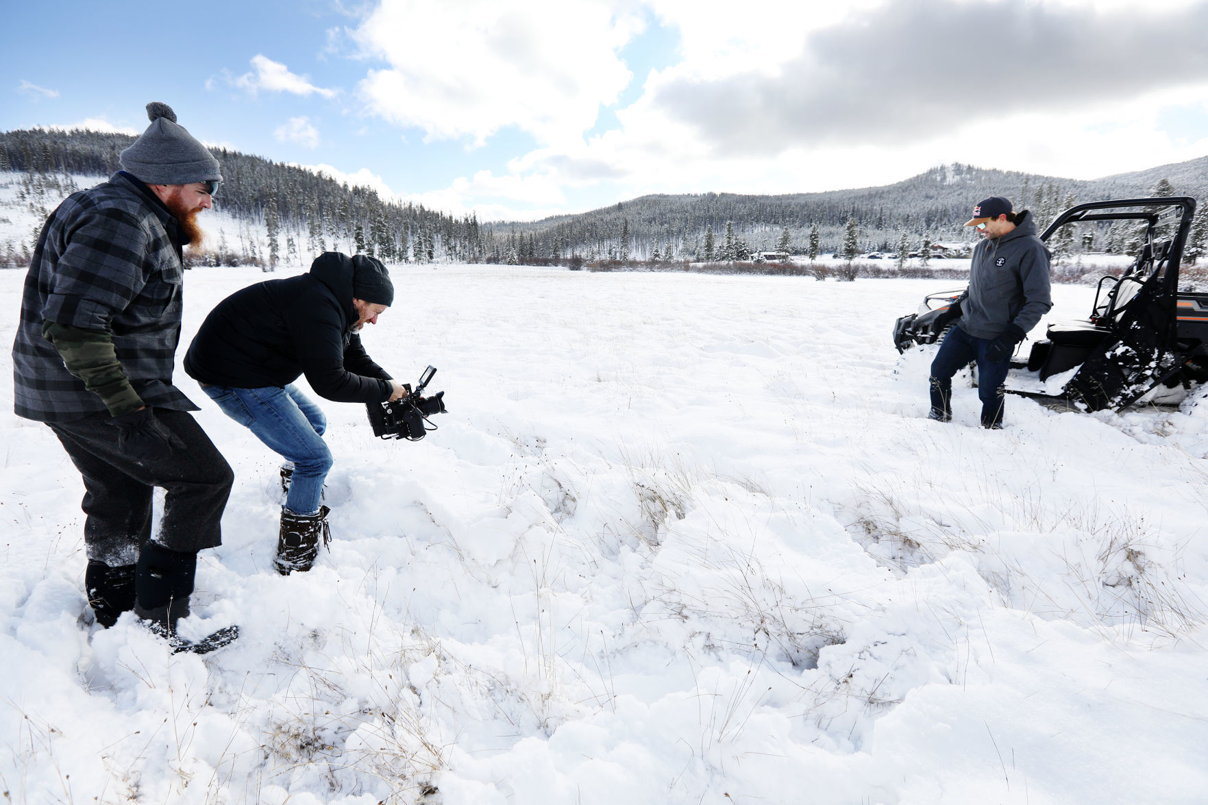 Behind the scenes of filming of "American Thread" with Tim Montana
